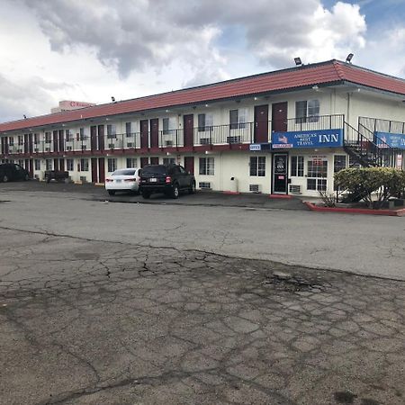 America'S Best Travel Inn Рино Екстериор снимка