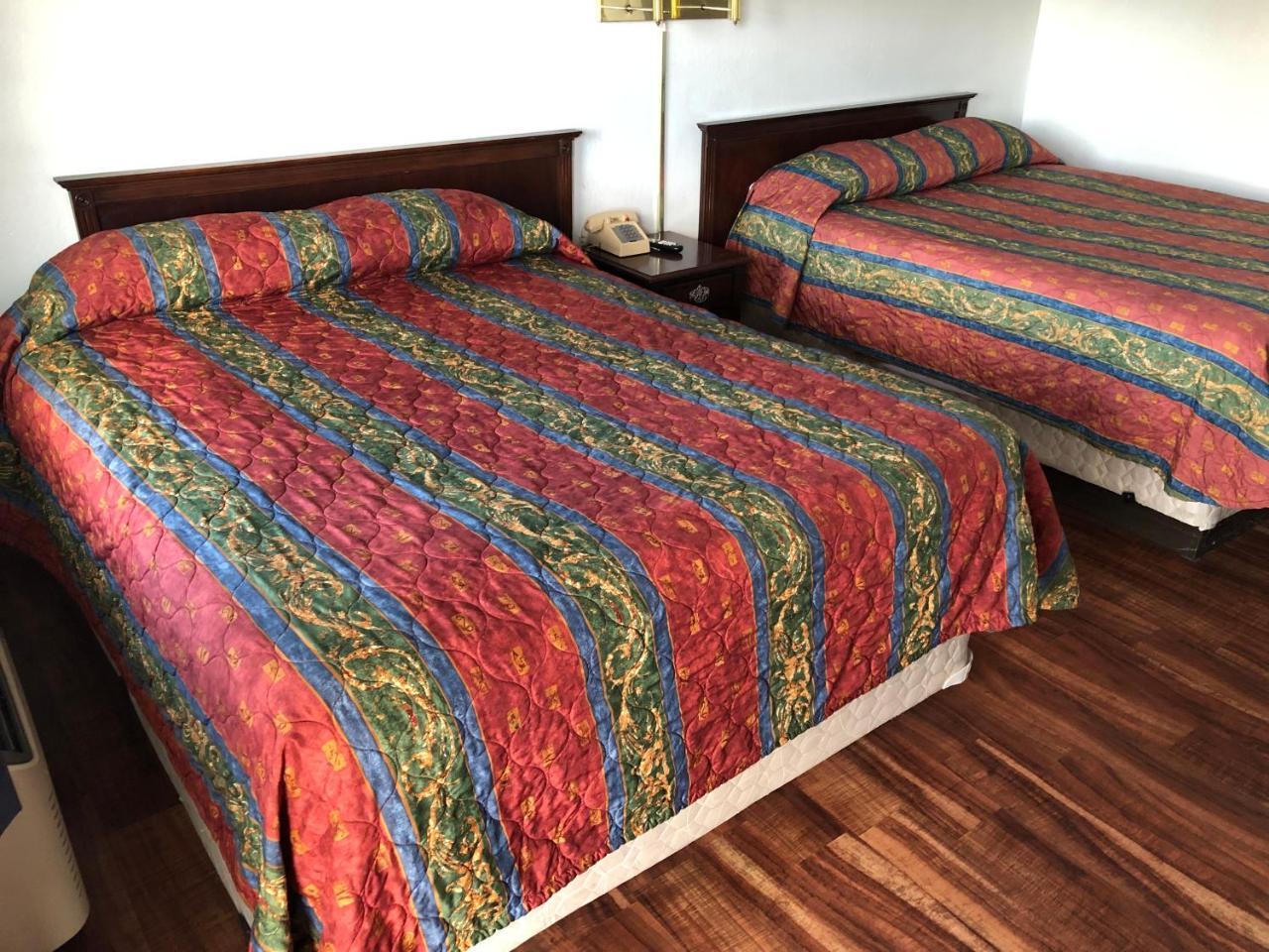 America'S Best Travel Inn Рино Екстериор снимка